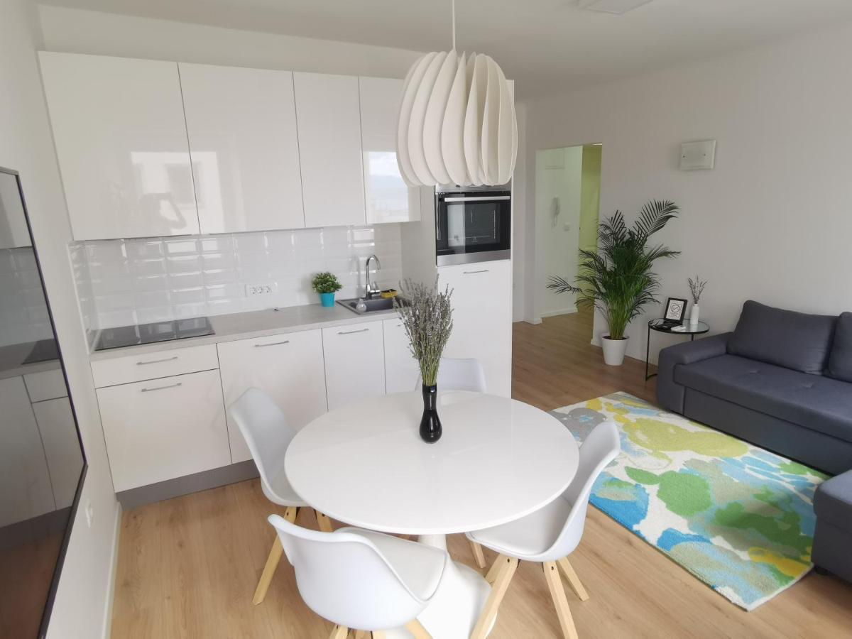 Marina Rijeka Center Apartments Luaran gambar